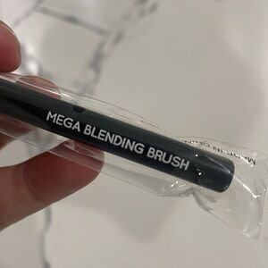 Wingme Mega Blending brush